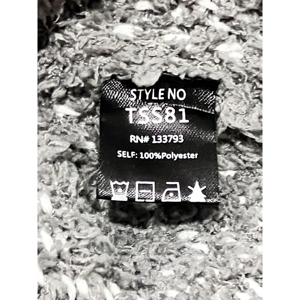 POL Relaxed Gray & White Star Patterned Sherpa Knit Sweater Soft Size M - Picture 10 of 11